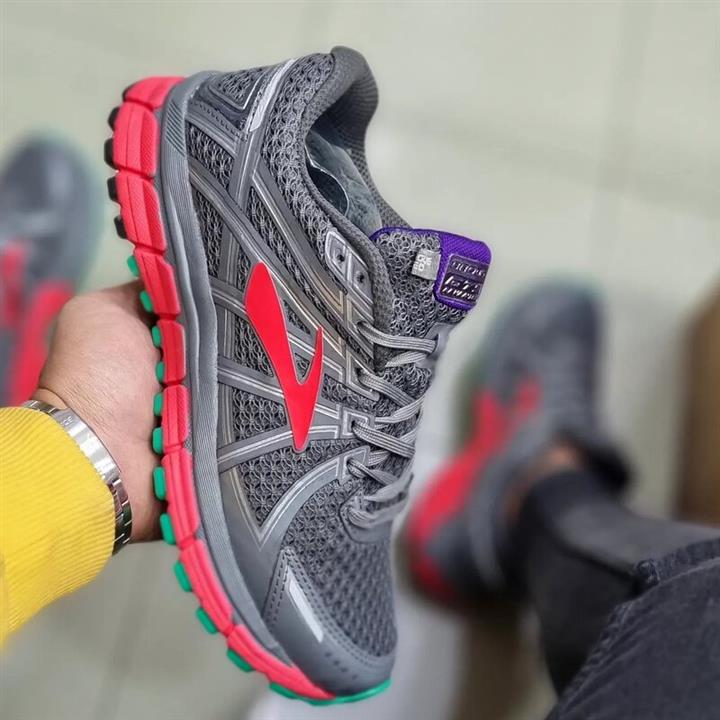 کتونی بروکس طوسی قرمز